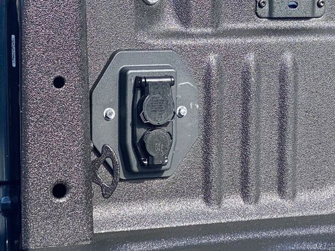 Used 2024 Ford F350 Lariat w/ Lariat Ultimate Package image 6