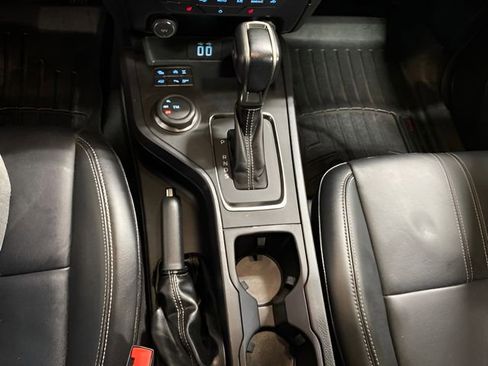 Used 2020 Ford Ranger Lariat w/ FX4 Off-Road Package AWD/4WD image 18
