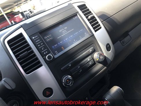 Used 2019 Nissan Frontier SV RWD image 14