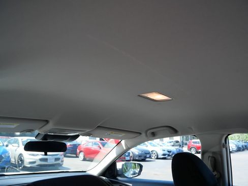 Used 2019 Honda Insight EX image 24