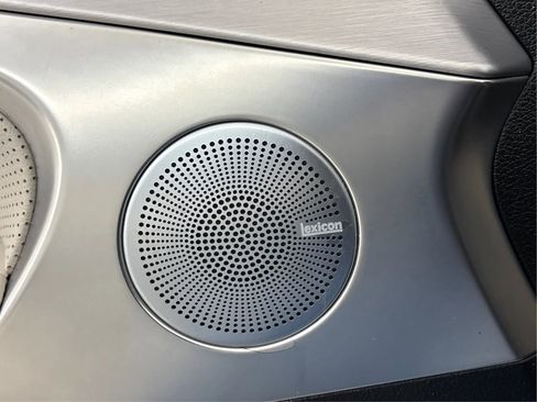 Used 2019 Genesis G70 2.0T Advanced w/ Elite Package image 41