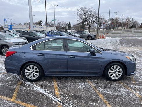 Used 2015 Subaru Legacy 2.5i Premium w/ Moonroof Package image 4