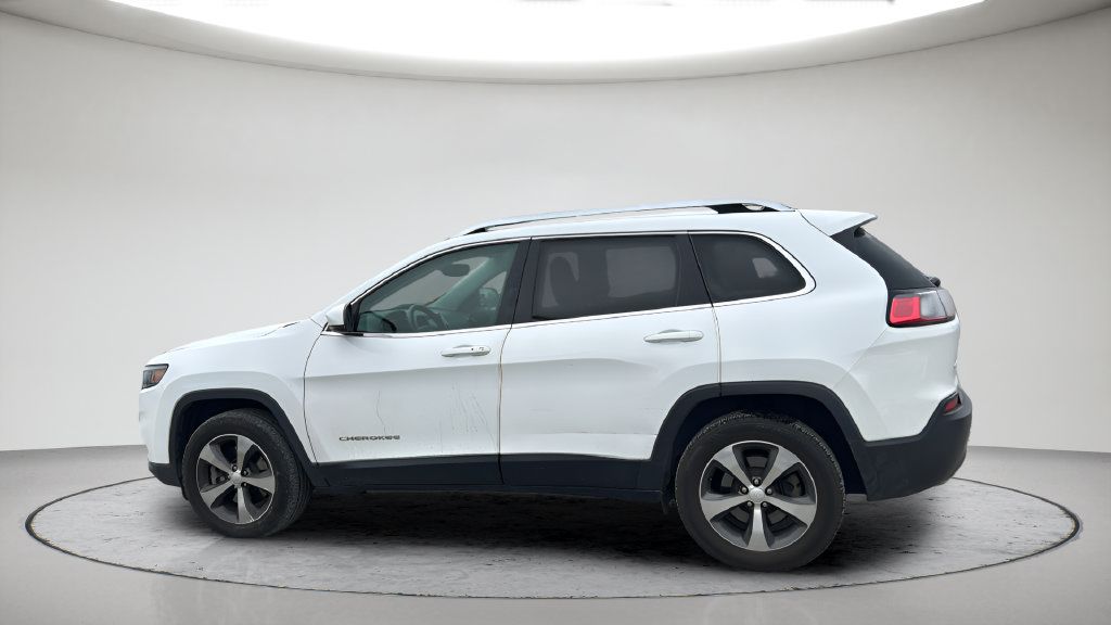 Used 2019 Jeep Cherokee Limited AWD/4WD image 10