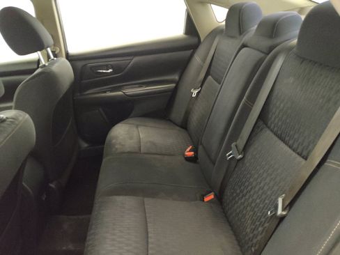 Used 2017 Nissan Altima 2.5 S w/ Power Driver Seat Package FWD image 18