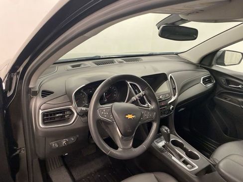 Used 2020 Chevrolet Equinox Premier w/ LPO, Floor Liner Package image 7