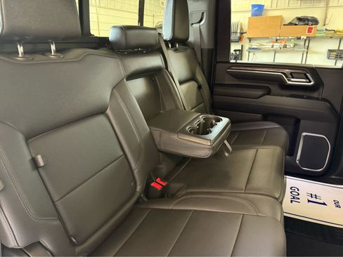 Used 2025 Chevrolet Silverado 3500 LTZ w/ LTZ Plus Package image 31