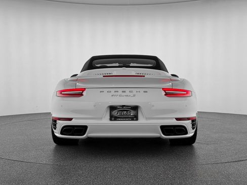 Used 2019 Porsche 911 Turbo S image 5