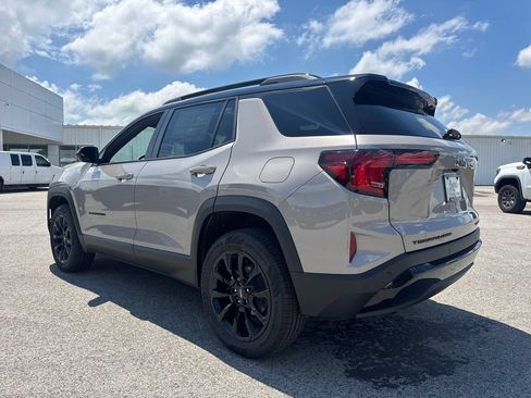 New 2027 GMC Terrain Elevation w/ Elevation Premium Package AWD/4WD image 4