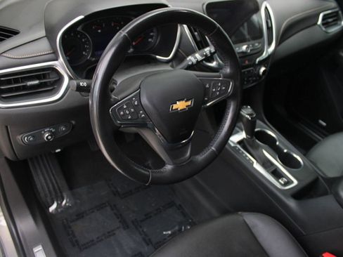 Used 2019 Chevrolet Equinox Premier image 4