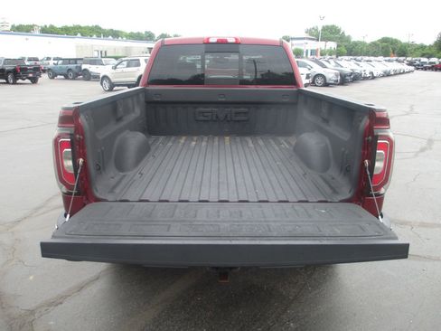 Used 2016 GMC Sierra 1500 SLT w/ SLT Premium Package AWD/4WD image 8