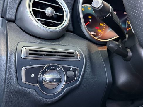 Used 2019 Mercedes-Benz C 300 Coupe image 21