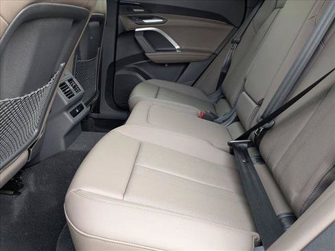 Used 2025 Audi Q5 Premium Plus w/ Premium Plus AWD/4WD image 15