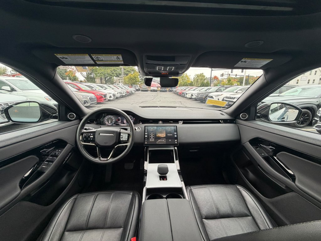 Used 2024 Land Rover Range Rover Evoque S AWD/4WD image 15