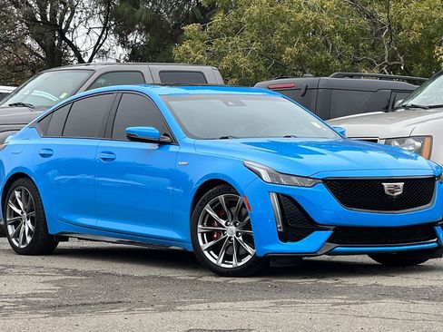 Used 2023 Cadillac CT5 V w/ Premium Package image 2