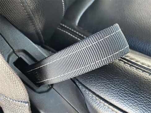 Used 2023 Jeep Wrangler Unlimited Sahara image 19