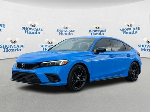 Used 2022 Honda Civic Sport image 2