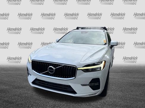 Certified 2023 Volvo XC60 B5 Core w/ Climate Package FWD image 5