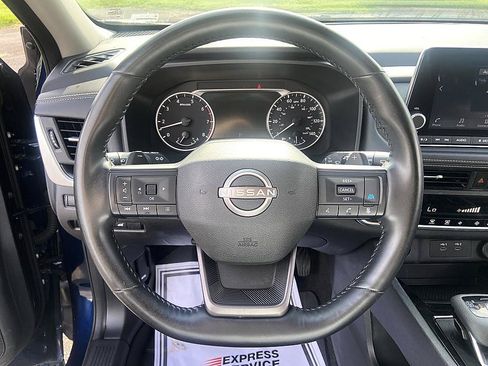 Certified 2025 Nissan Rogue SV AWD/4WD image 20