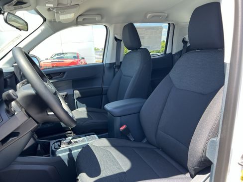 New 2026 Ford Maverick XL AWD/4WD image 13
