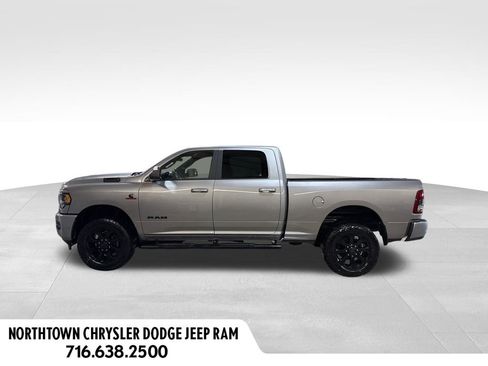 Used 2022 RAM 2500 Big Horn w/ Night Edition image 2