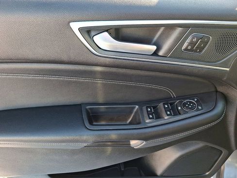 Certified 2024 Ford Edge Titanium image 13