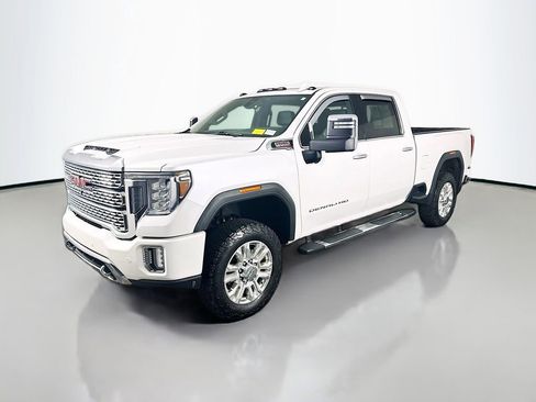 Used 2020 GMC Sierra 3500 Denali w/ Denali Ultimate Package AWD/4WD image 3