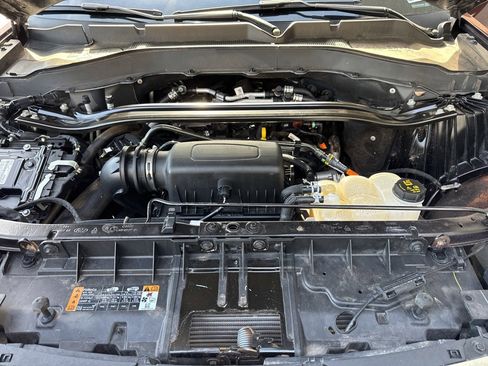 Used 2022 Ford Explorer Limited w/ Equipment Group 301A image 22