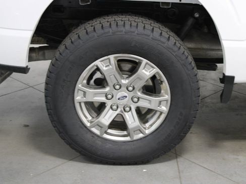 Used 2023 Ford F150 XLT w/ Equipment Group 301A Mid AWD/4WD image 16