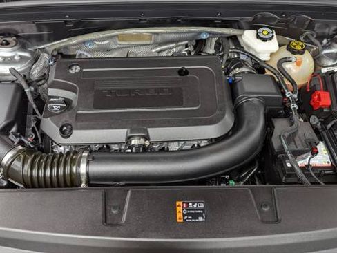 Used 2023 Buick Envision Essence w/ Sport Touring Package FWD image 32