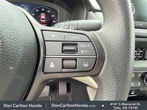Used 2025 Honda Accord SE image 17