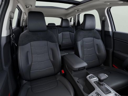 New 2026 Kia Sportage SX FWD image 11