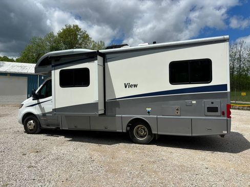 Used 2019 Mercedes-Benz Sprinter 170 image 9