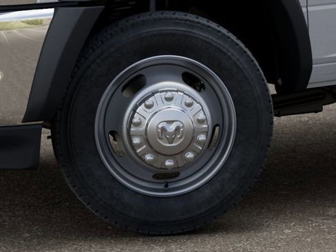 New 2026 RAM 5500 Tradesman w/ Chrome Appearance Group AWD/4WD image 8