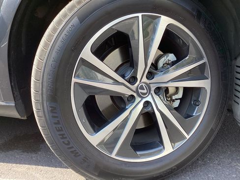 Used 2024 Lexus RX 350 AWD w/ Technology Package image 6