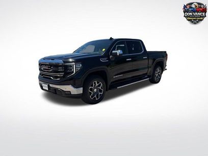 Used 2022 GMC Sierra 1500 SLT w/ SLT Convenience Package