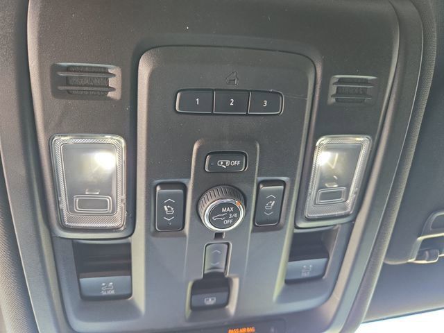 Used 2024 GMC Yukon Denali AWD/4WD image 29