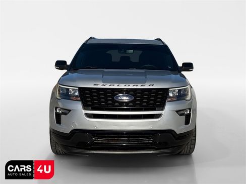 Used 2019 Ford Explorer Sport image 2
