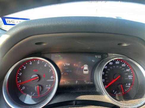 Used 2020 Toyota Camry XSE image 13