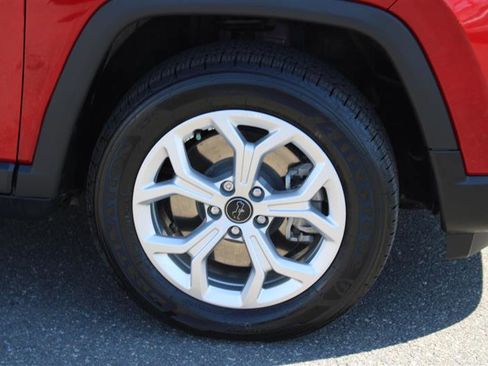 Used 2025 Jeep Compass Latitude w/ Convenience Group image 10