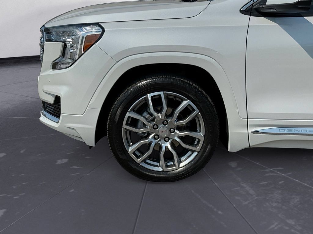 Used 2022 GMC Terrain Denali AWD/4WD image 11