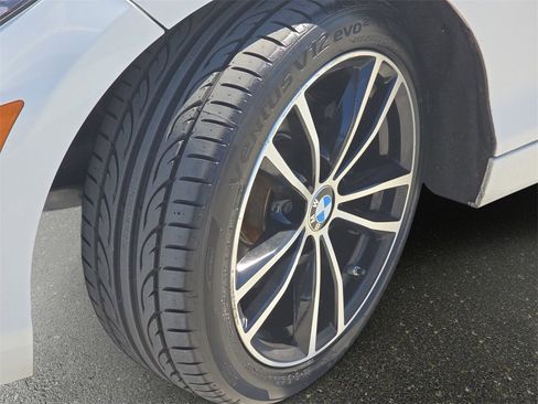 Used 2020 BMW 230i Coupe image 33