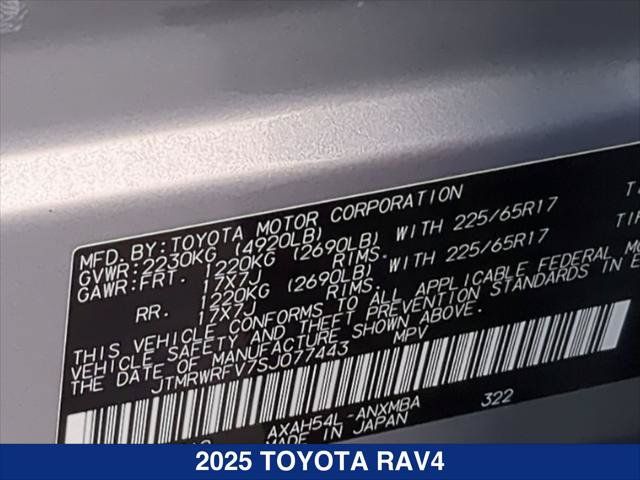Used 2025 Toyota RAV4 XLE w/ Weather Package AWD/4WD image 24
