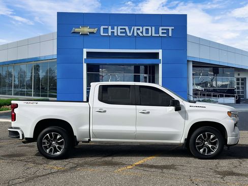 Certified 2023 Chevrolet Silverado 1500 RST w/ Convenience Package II AWD/4WD image 6
