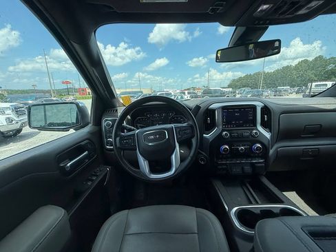 Used 2021 GMC Sierra 1500 SLT w/ SLT Premium Plus Package AWD/4WD image 8