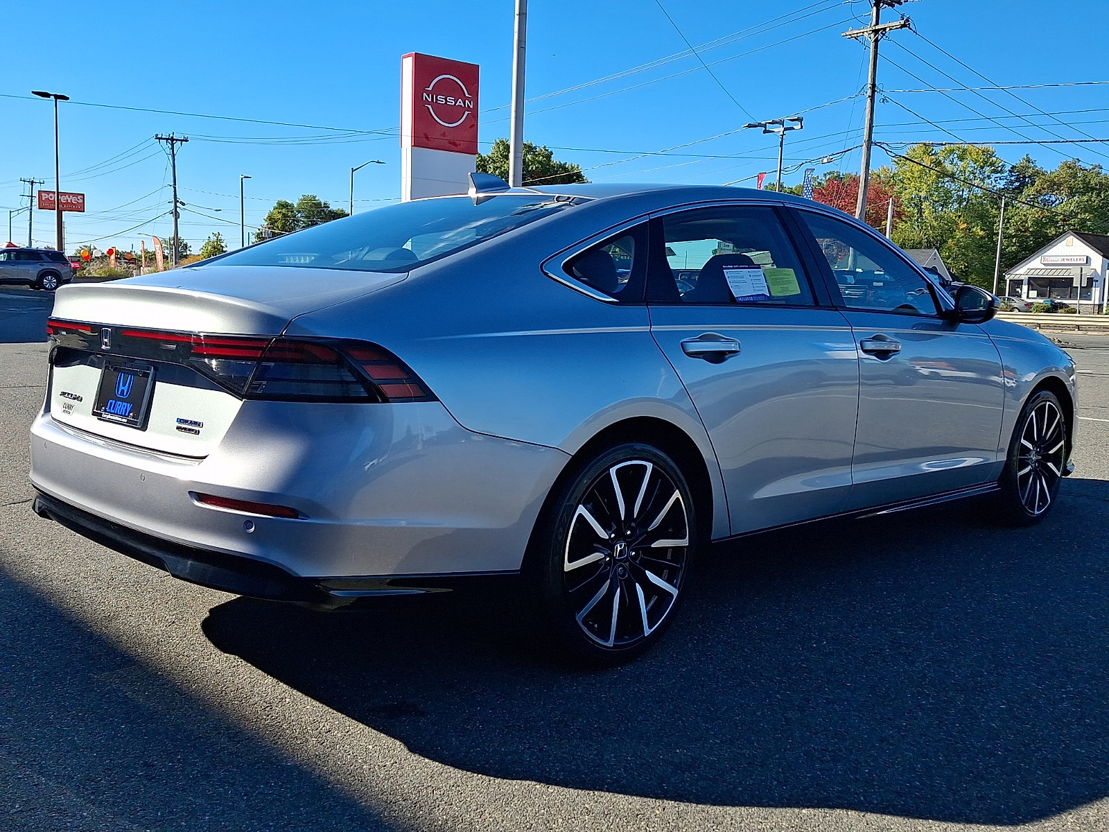 Used 2024 Honda Accord Touring image 4