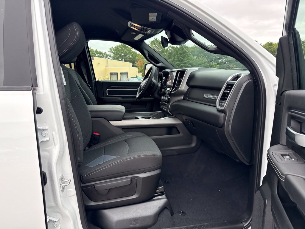 New 2027 RAM 2500 Big Horn AWD/4WD image 25