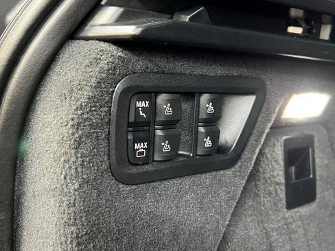 Used 2024 BMW X7 M60i w/ Executive Package image 13