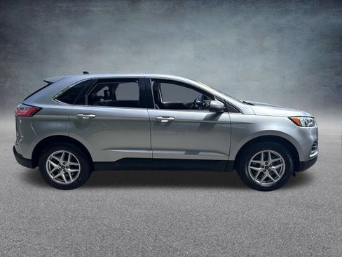 Used 2024 Ford Edge SEL AWD/4WD image 5