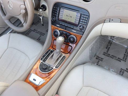 Used 2008 Mercedes-Benz SL 55 AMG image 59