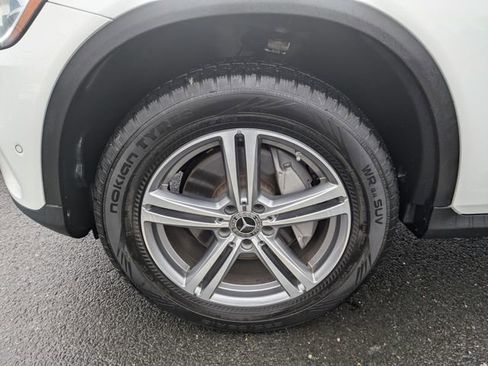 Used 2021 Mercedes-Benz GLC 300 4MATIC image 26